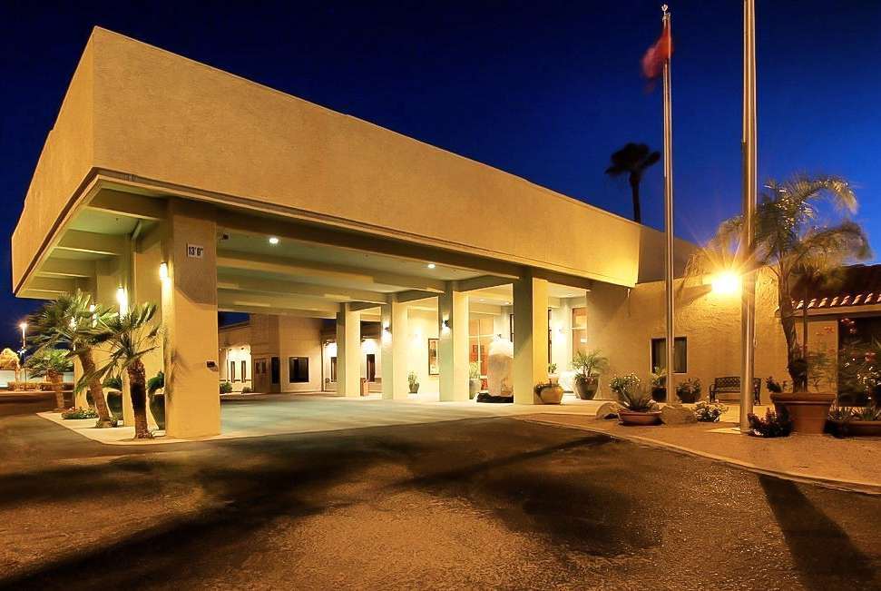Hotel Ramada By Wyndham Tucson Exterior foto